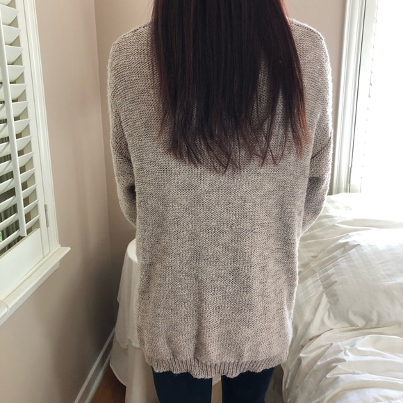 Solddd Outtt - Picture 4 of 4